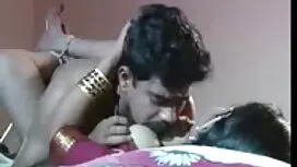 বেলেল্লাপনা, মেয়ে ই ...