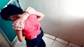 বহু পুরুষের এক ইংলিশ ...