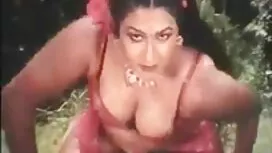 ছোট মাই, লেসবিয়ান,  ...