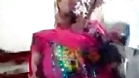 অ্যালেক্স আরো-আরো ইং ...