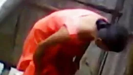 তিনি একটি দ্বন্দ্ব ভ ...