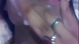 একটি নিখুঁত বিনয়ী ই ...