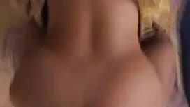 একটি ইংলিশ ব্লু ফিল্ ...