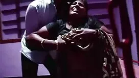 সীমাবদ্ধ অজ্ঞান ইংলি ...